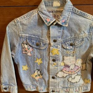 Girls Jean jacket with artwork. Size 6